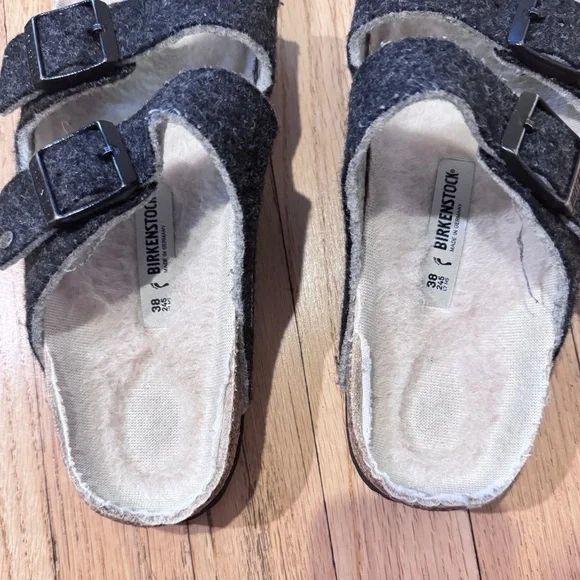 Birkenstrock Warm Slipper in Size 38 - Picture 9 of 10